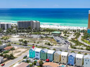 Deja Blue-  Direct beach view & Heated Pool - Image 4