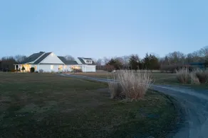 LONGVIEW FARM - Reimagined Modern Farmhouse - Image 4