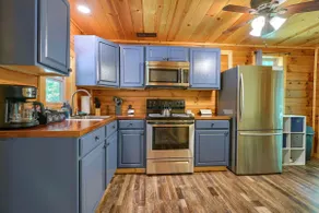 White Wolf Lodge by The Inn & Spa at Cedar Falls - Image 2