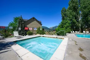 Bigfoots Alpine Retreat MH710By Powder Mtn Hot Tub - Image 5