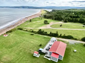 Blissful Beachfront Bungalow. Beach- Hot tub & Sauna-All Weather Dome-Private - Image 5