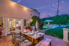Private Garden Estate | Walk to Beach, Alfresco Spaces w/ Heated Pool & Spa - Image 4