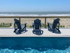 Thibodeaux's Beach House - Image 2