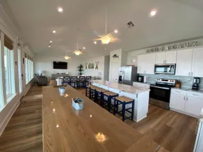 Boudreaux's Beach House - Image 4