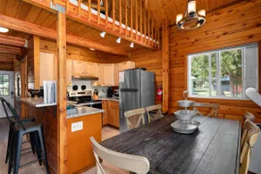 Sunrise Lodge - Fetching Forest Cabin in the Sun! - Image 4