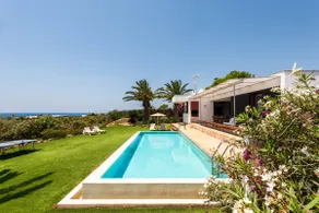 Villa Rosa by Escape Home - Image 3