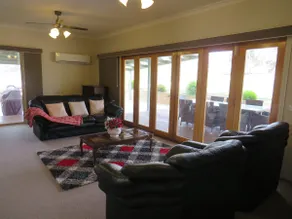 Bonnie Valley Retreat - Image 4