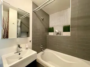 Apartment in Faubourg St-Jean, 5m from Old Quebec - Image 5