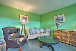 Vintage Farmhouse 2. 4 Meilen zu Mount Pleasant Ski! - Image 5