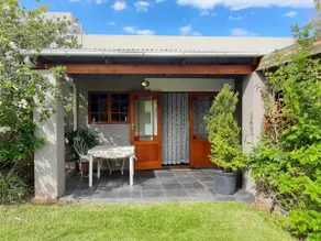 Abigail's Garden Cottage - Image 5