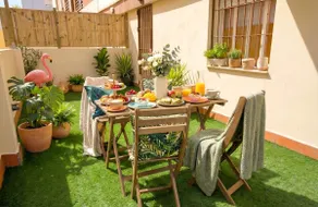 Exclusive oasis with terrace on Malagueta beach - Image 2