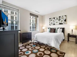 Classic 2BR | Furnished | Wi-Fi | Gym | Downtown - Image 5
