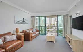 Crown Towers Modern 1 Bed Apt Surfers Paradise - Image 5