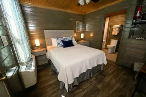 Peaceful cabin in orchard! Great Internet! - Image 2