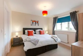 Apartment - Private bathroom - Image 2
