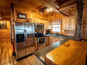 Bear Fork Lodge by The Inn & Spa at Cedar Falls - Image 3