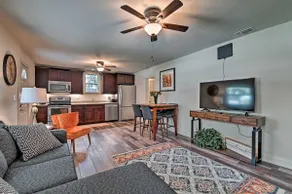 Walkable Winter Garden Bungalow: 3 Blocks to Dtwn - Image 4