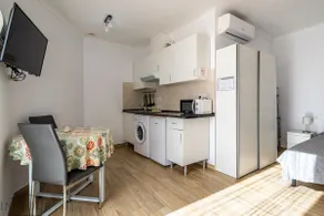 Inftour President 3 Apartamento - Image 4