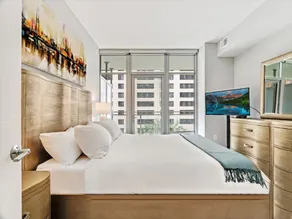 Best of Downtown Bethesda | Gym & Wi-Fi - Image 3