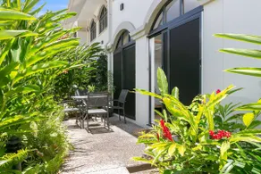 The Palms at Mango Lagoon Palm Cove Wellness Haven - Image 4