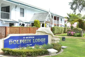 Dolphin Lodge - SELF CONTAINED-2 Bdrm Apartments - 1 night - Image 2