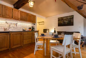 Le Bellevue 08 Cozy Alpine Apartment | Pool & Mountain Views - Happy Rentals - Image 5