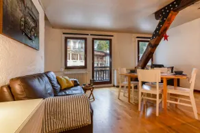 Le Bellevue 08 Cozy Alpine Apartment | Pool & Mountain Views - Happy Rentals - Image 4