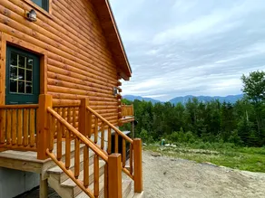 UV Log home with direct Cannon Mountain views Minutes to attractions Fireplace Pool Table AC - Image 3