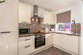 Ayr Retreat - Donnini Apartments - Image 3