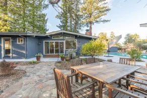 The Perfect Wine Country Retreat - Image 2