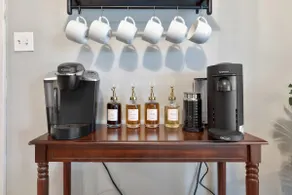 Coffee lovers dream; 5 min to casinos - Image 2