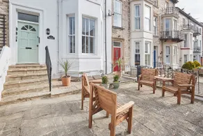 Host & Stay - Normanby Terrace Apartments - Image 4