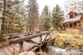 River Song Cottage - 2 minutters gang til Sundance Resort, kæledyr tilladt, beliggenhed, boblebad, strøm, stille - Image 2