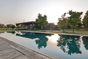 RajNikas Farm: Pet friendly, Glass House, w/pool - Image 4