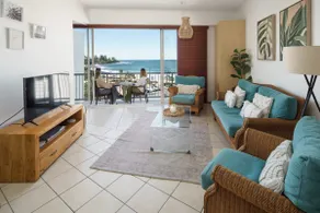 Rolling Surf Resort 🌊 Ocean Views Private Rooftop - Image 5