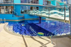 Rolling Surf Resort 🌊 Ocean Views Private Rooftop - Image 2