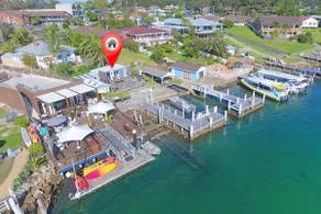 WATERFRONT-The Boatshed-Huskisson - Image 5