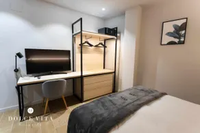 Living Suites in Vila Real, Napoli Apartment - Image 5