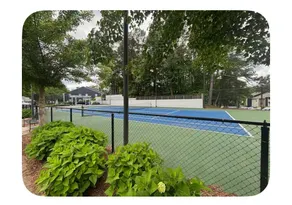 A Braves Apt at Marietta - Image 2