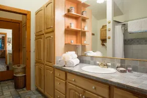 Sweet Sierra Mountain Cabin - Image 4