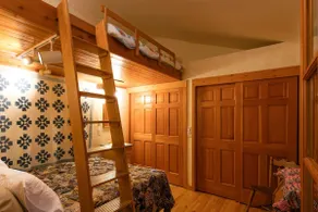 Sweet Sierra Mountain Cabin - Image 3