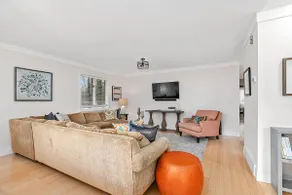 Pet friendly game room hot tub walk to Saugatuck - Image 3