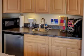 Park View Guest Suite with Bonus Hideaway Retreat - Image 3