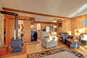 NEU! Serene Lakefront Cabin mit Bootsanlegestelle und Balkon - Image 5