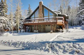 Group Ski Getaway Near the Base of Chairlift 8! - Image 3