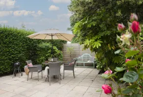 Cob Cottage - Image 2