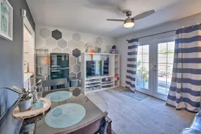 4 Mi to Beach: Lake Havasu Apartment w/ Pool! - Image 4
