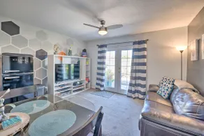4 Mi to Beach: Lake Havasu Apartment w/ Pool! - Image 3
