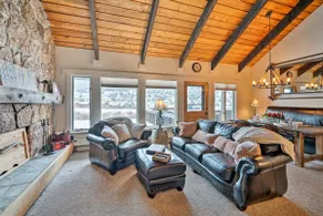 Vue magnifique! Meilleure offre à Big Sky hiver / été: WIFI, HotTub, piscine, cheminée - Image 2