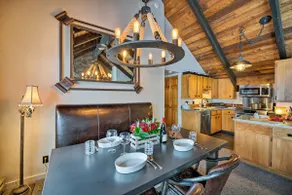 Vue magnifique! Meilleure offre à Big Sky hiver / été: WIFI, HotTub, piscine, cheminée - Image 4